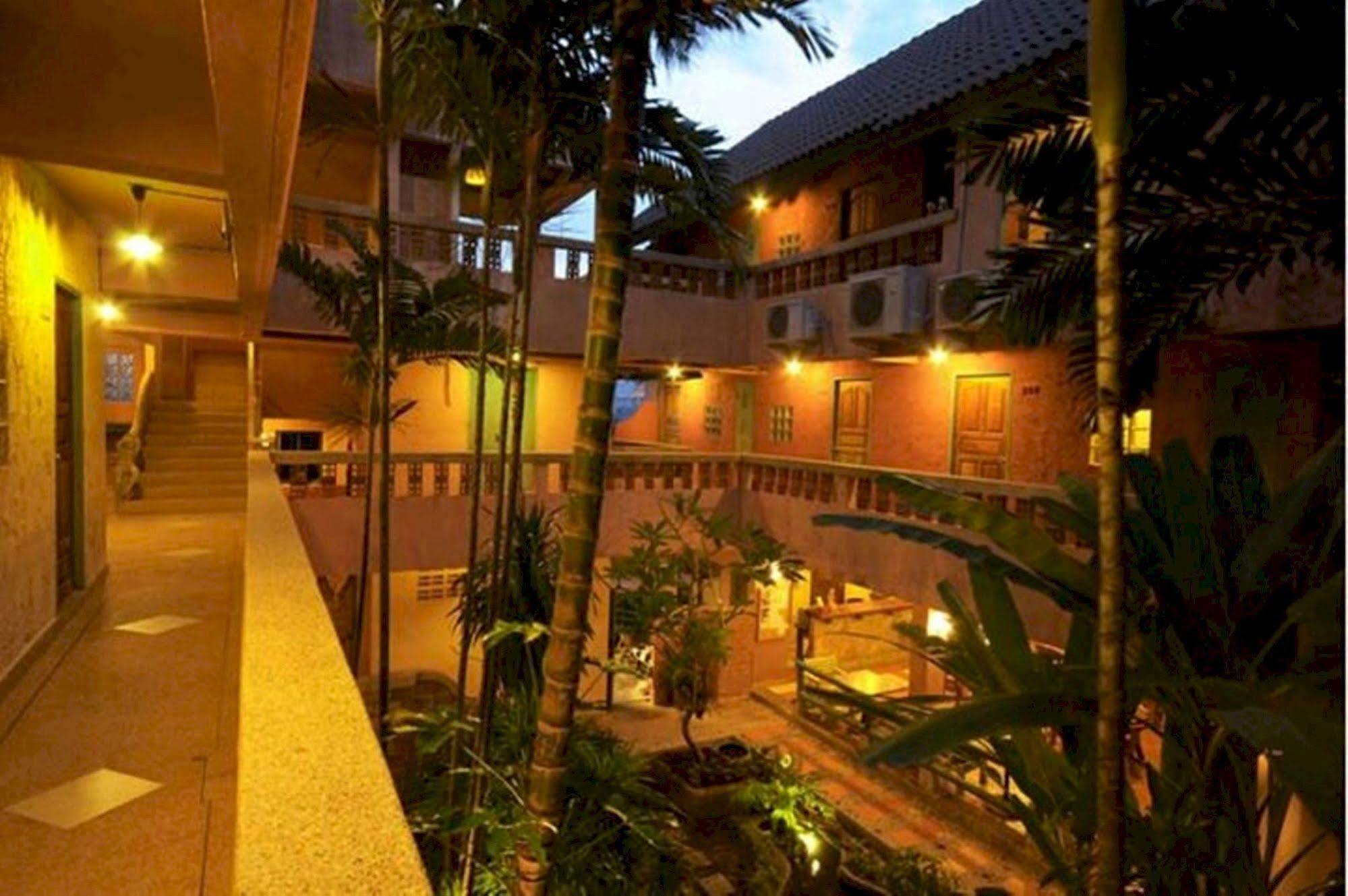 Casa Brazil Homestay Karon Exterior foto